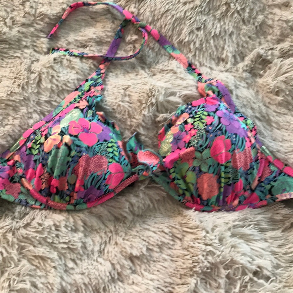 VS bikini top